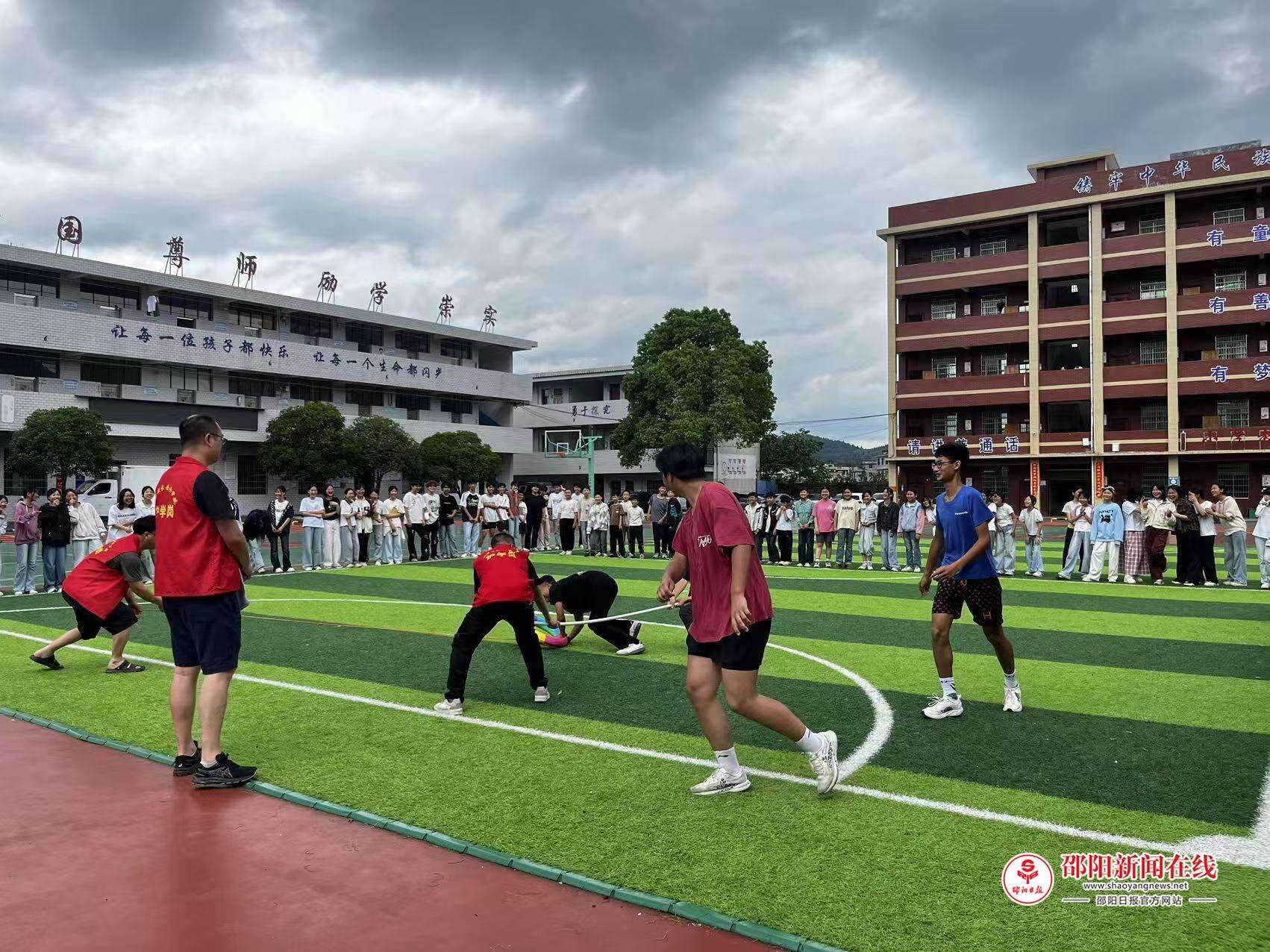 隆回县桐木桥九年义务制学校：筑牢防溺安全防线，守护学子平安成长