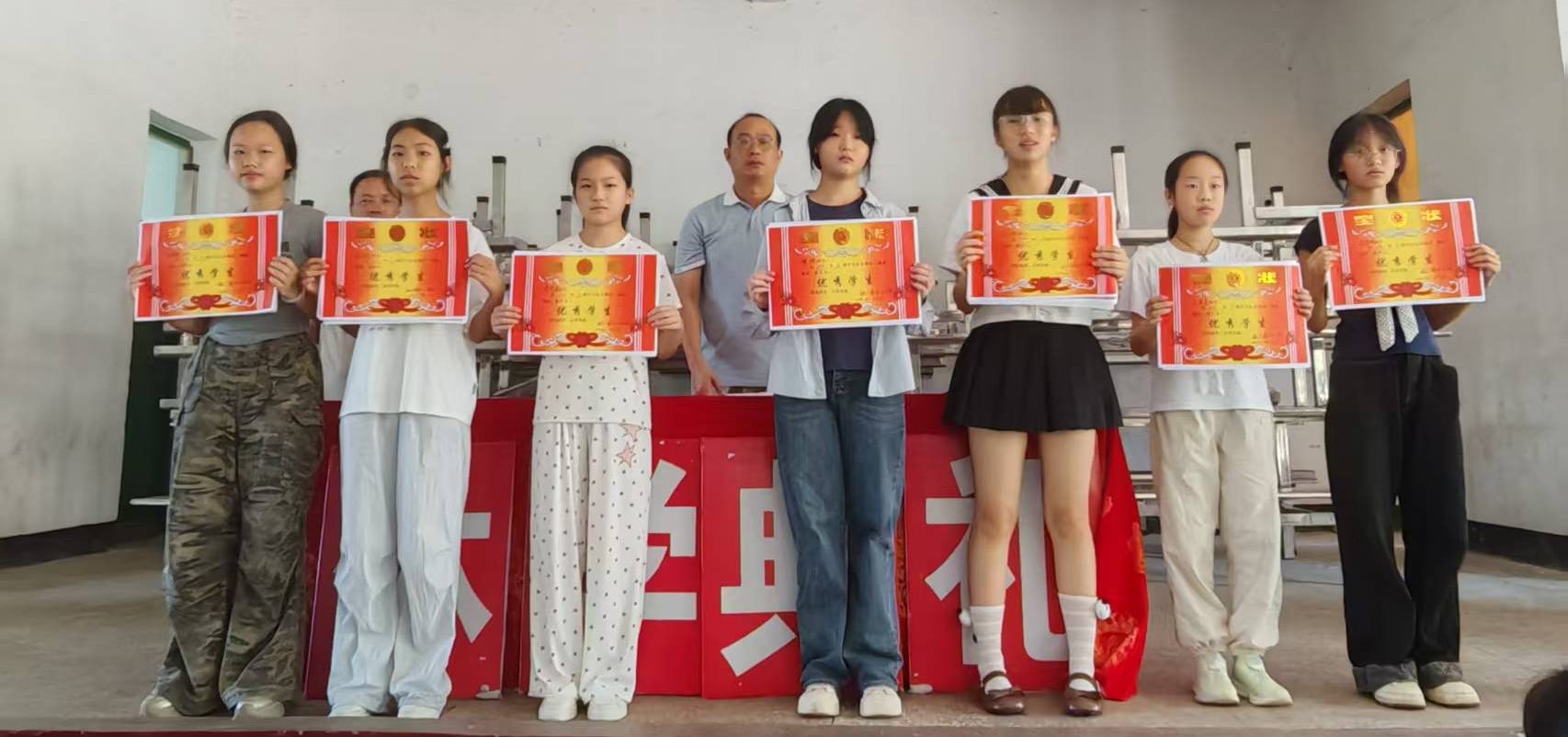 洞口县毓兰镇中心学校2026年上学期休学典礼圆满落幕