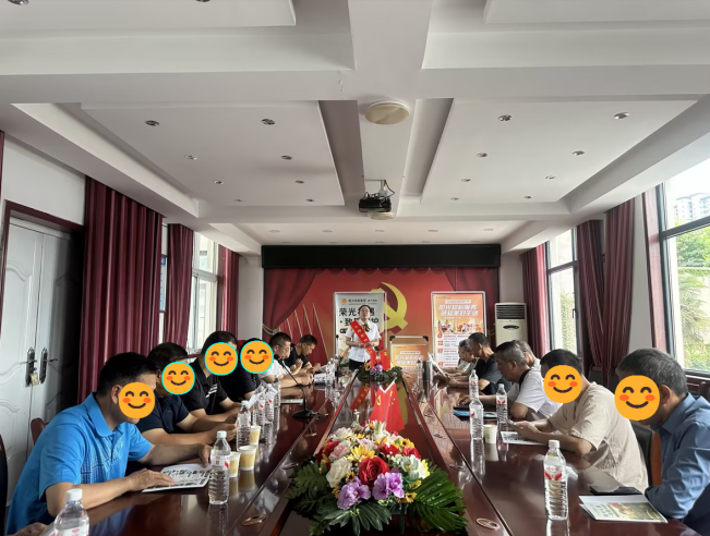 (河南周口中支志愿者在军休所向退役军人讲解权益) 配图6