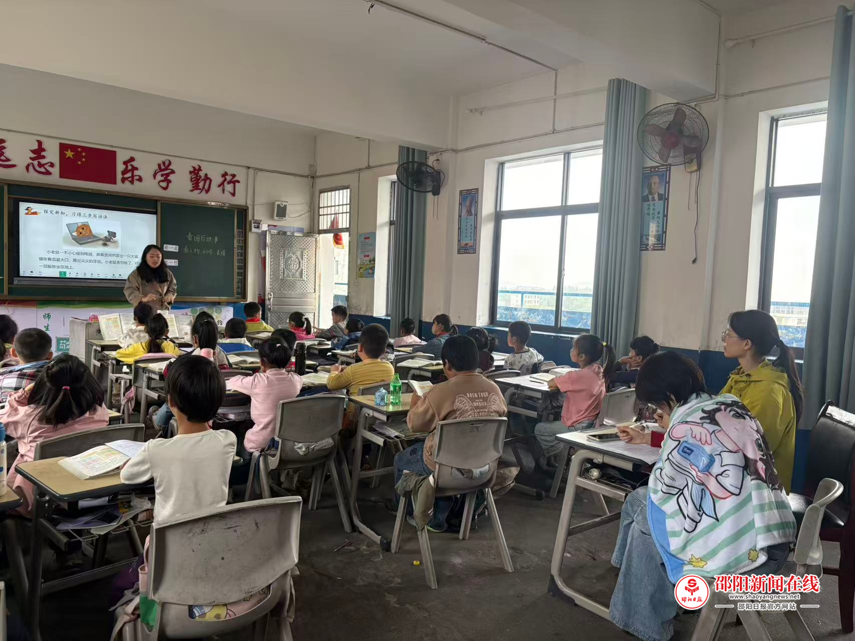 隆回县曾旭平小学语文名师工作室到北山镇中心小学开展磨课研讨活动