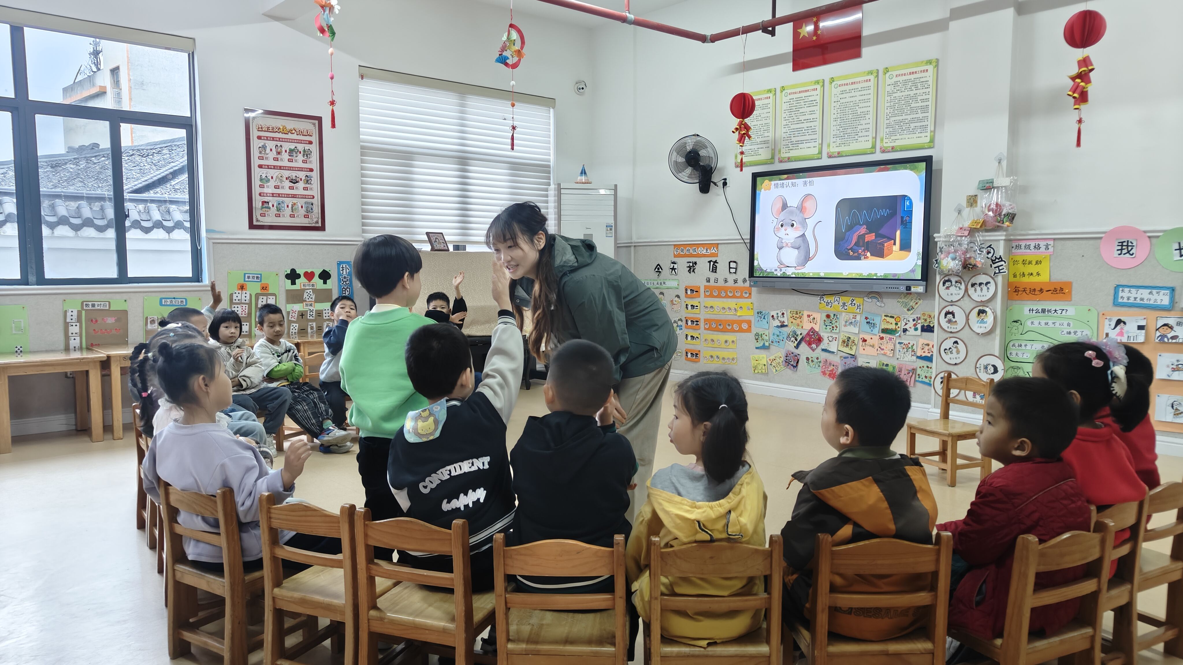 武冈市幼儿园开展全园教师公开观摩暨教研活动