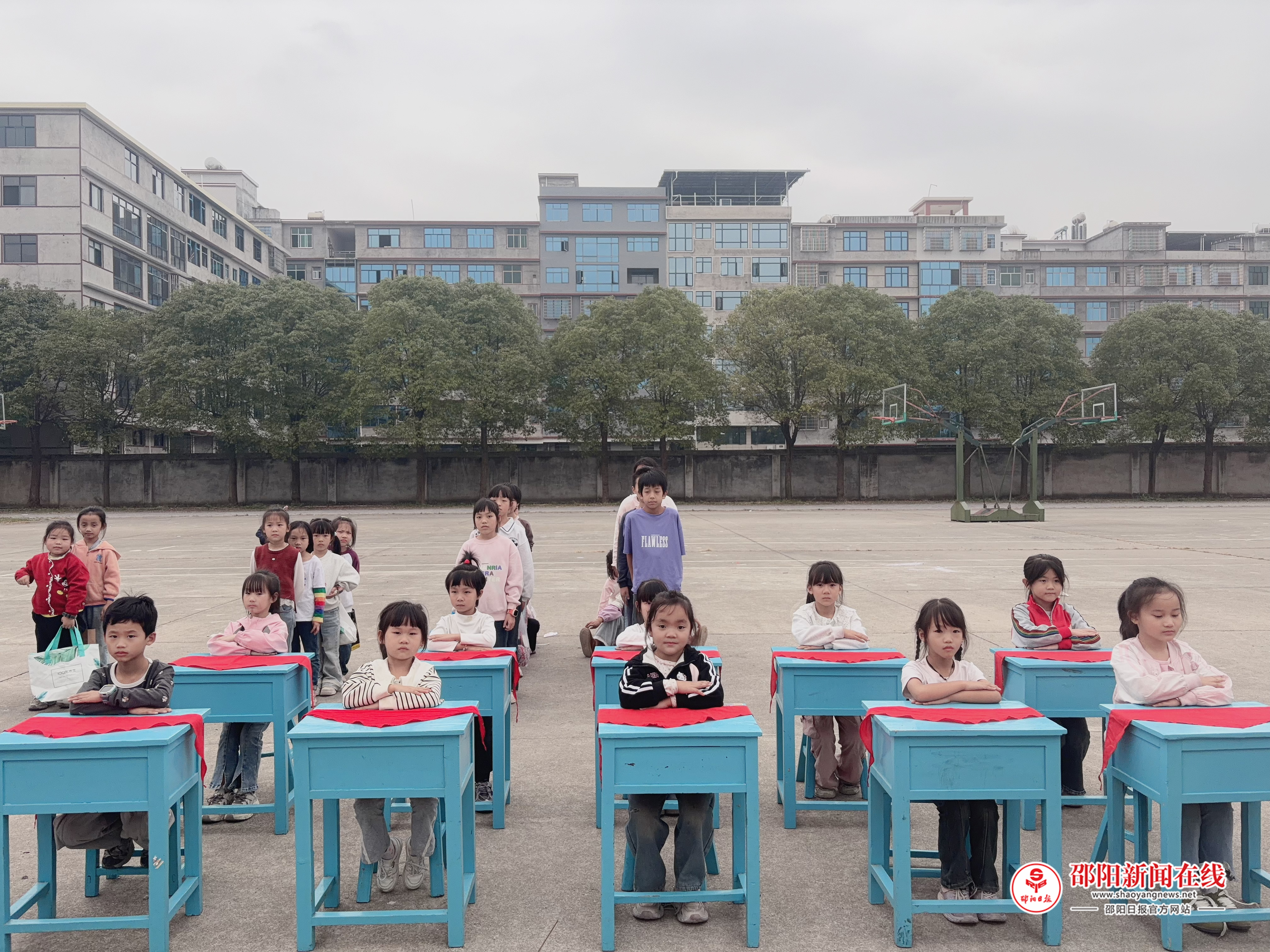 邵东市灵官殿镇第一完全小学成功举办学生校内卫生劳动技能竞赛