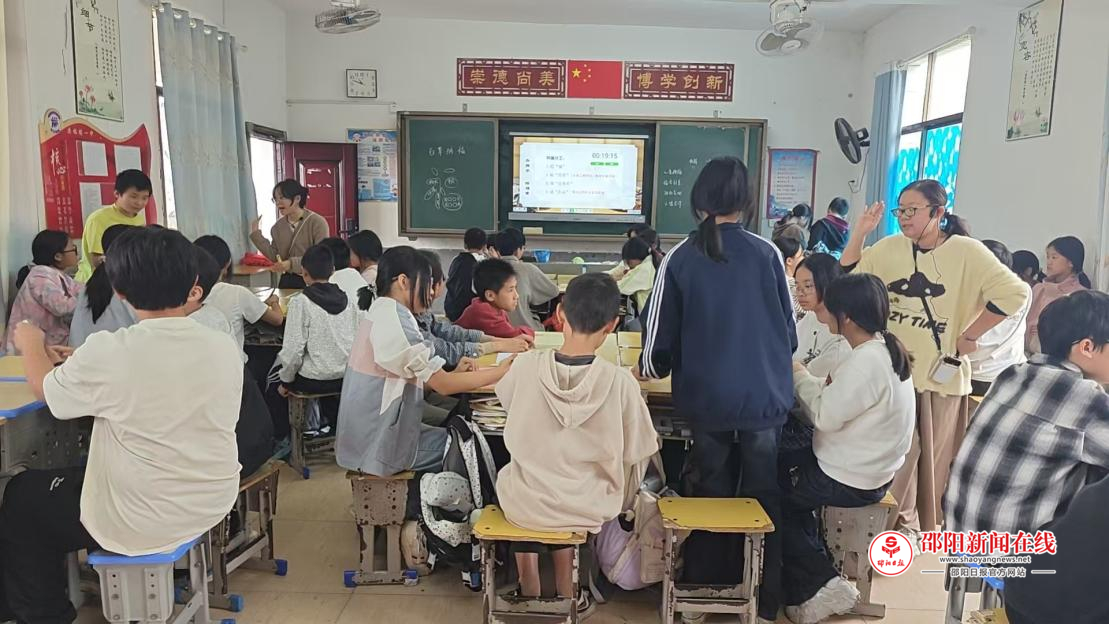 邵东市廉桥镇初级中学开展“劳动+美术”双师课堂展示活动